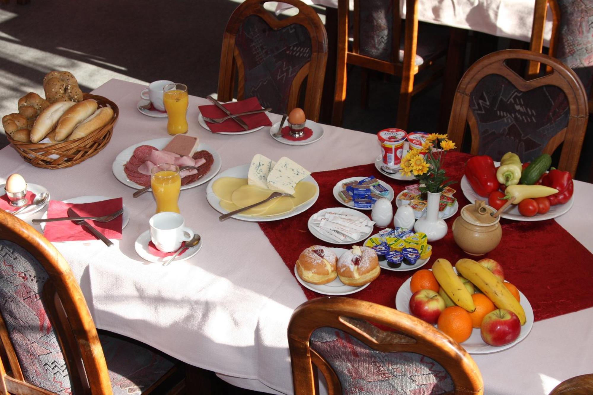 Hotel Srejber Červený Kostelec Zewnętrze zdjęcie